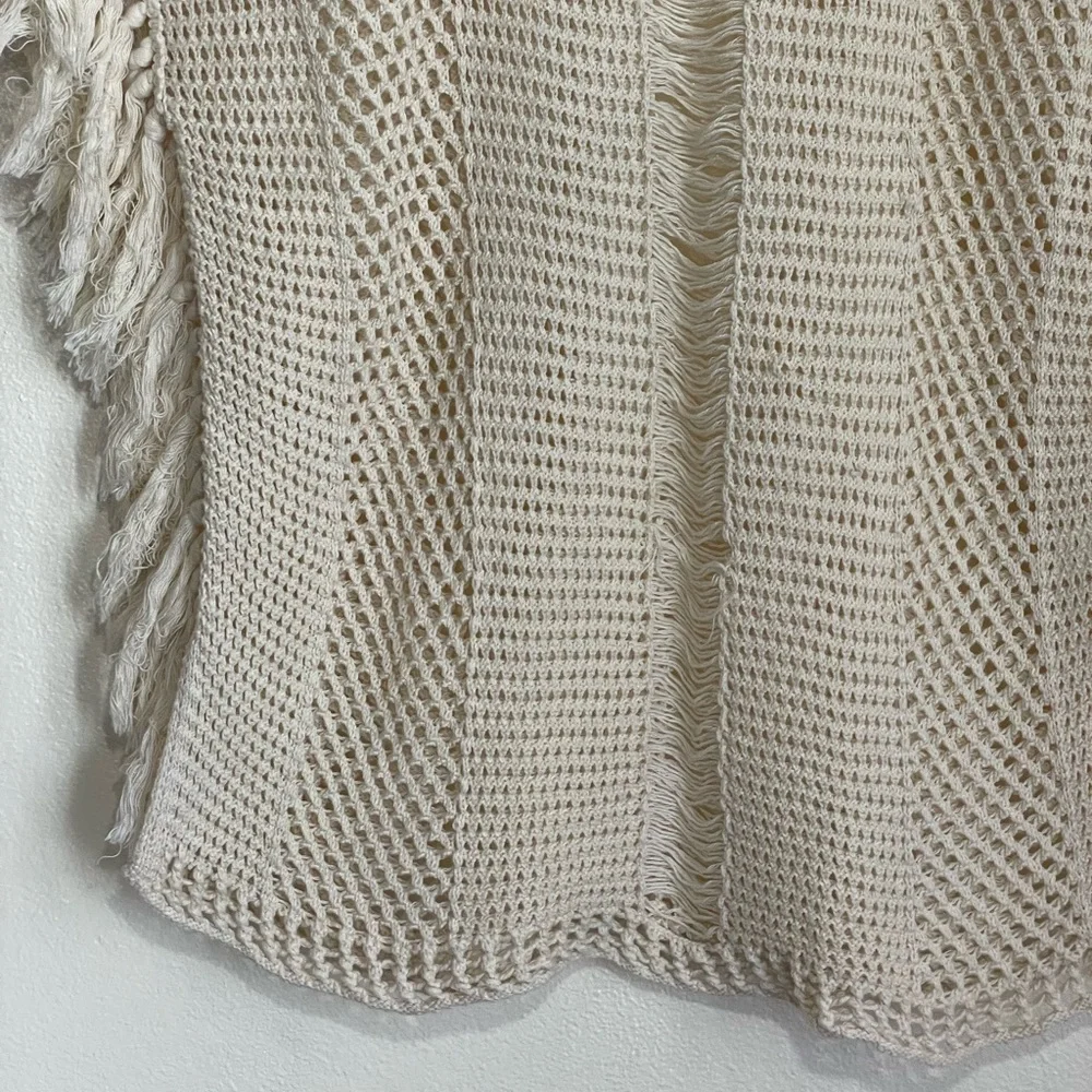 Lucky Brand L Cream Open Knit Fringe Boho Sleeveless Sweater - Picture 4 of 9